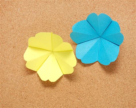 How to make paper flowers at home. How to Make Paper Tropical Flowers: 13 Steps (with Pictures)