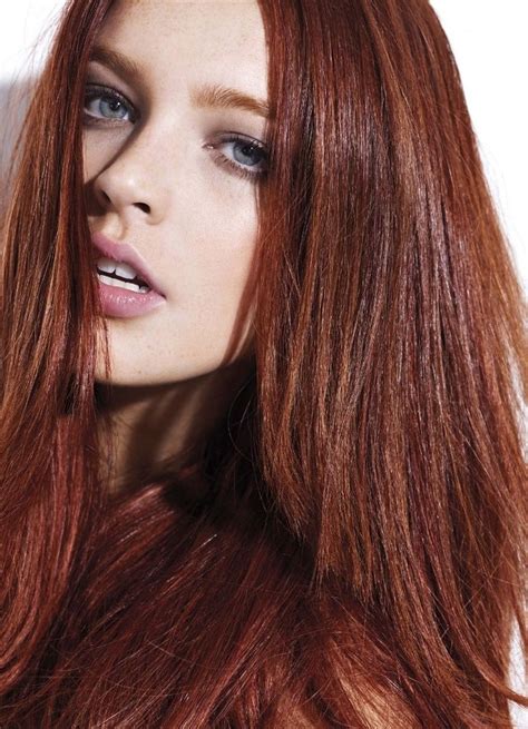 Kastanie Haarfarbe Mit Kupfer Highlights Hair Color Auburn Medium