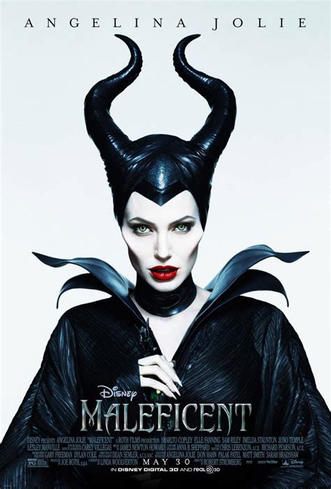 Malefique révèle l'histoire méconnue de maléfique, la méchante la plus emblématique de disney. Jaquette/Covers Maléfique (Maleficent)