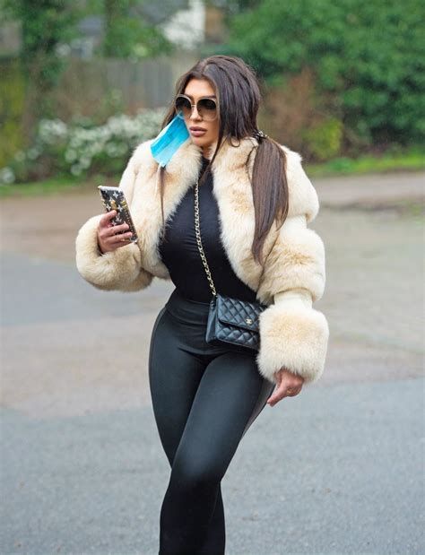 Lauren goodger on wednesday 18th january at 10pm. LAUREN GOODGER Out and About in Essex 04/17/2020 - HawtCelebs