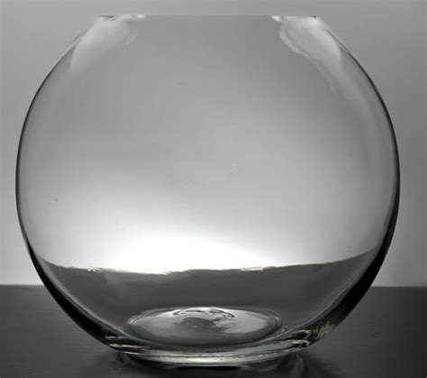 Shop glass vases wholesale from wholesale glass vases international, and add a stunning centerpiece to any room for any occasion with our beautiful glass vases. Clear Glass Bubble Ball Round Vases 6.75in
