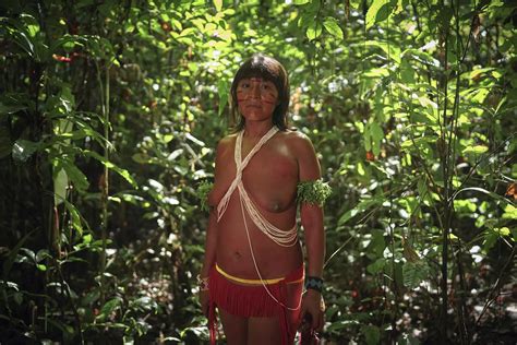The Giant Women Of Ehuana Yanomami Suma Ma