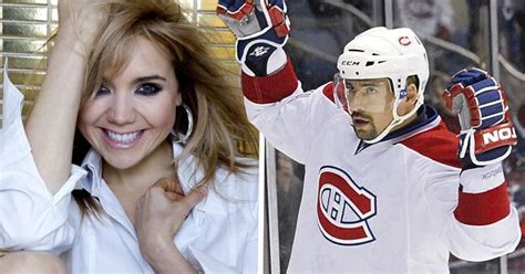 V posledních týdnech toto cd úspěšně figuruje na top příčkách prodeje v žebříčcích čr. Zamilovaná: Lucie Vondráčková zbalila hviezdu NHL