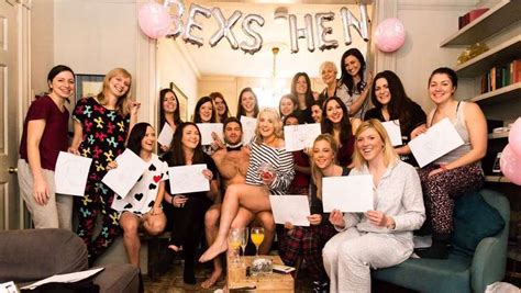 Nude Life Drawing Classes Hen Party Activities Dublin