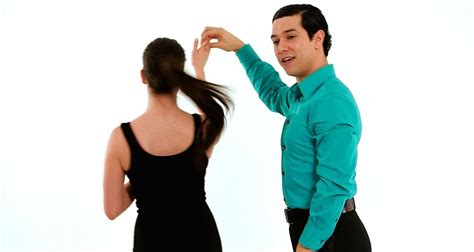 Bailar Online How To Keep Time With Merengue Music Merengue Dance
