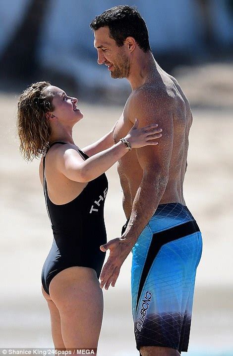 Hayden Panettiere And Wladimir Klitschko Relax In Barbados Daily Mail
