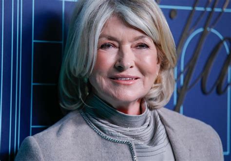 martha stewart speaks on plastic surgery after sports illustrated swimsuit cover huffpost