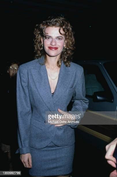 Sandra Bernhard Photos And Premium High Res Pictures Getty Images