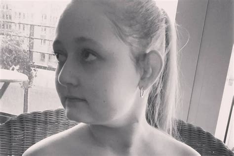 Kiedy wzięła udział w rywalizacji miała zaledwie 13 lat. "The Voice Kids". Zmarła 16-letnia uczestniczka. Przed ...
