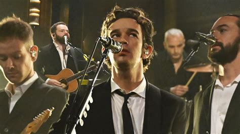 Watch The Tonight Show Starring Jimmy Fallon Highlight The 1975 Im In Love With You