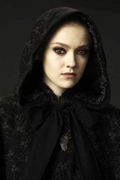 Jane Volturi 12x18 Hooded Portrait Twilight Saga Vampire Twilight