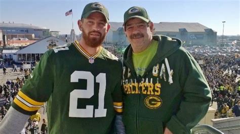 Ames Is One Of Ten Finalists Selected Into The Green Bay Packers Fan Hall Of Fame Wbkb 11