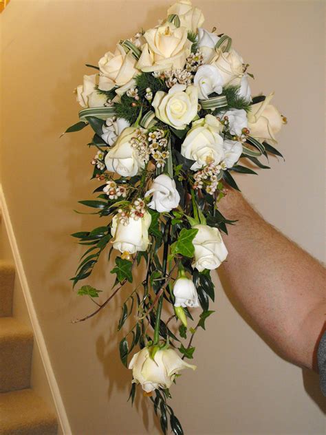 Teardrop Bridal Bouquet By Brigs Flowers Bride Bouquets Bridal