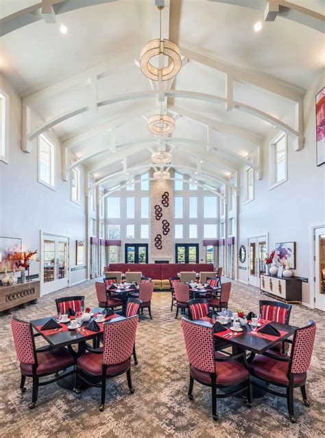 HarborChase of Palm Harbor | Senior Living Community Assisted Living in