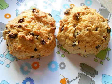A jamaican easter is nothing without jamaican easter bun and tastee cheese. Rock Cakes Recipe - YouTube