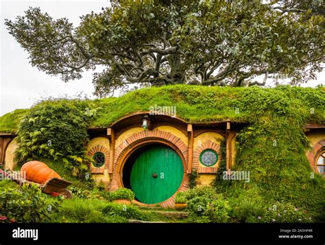 Bag End High Resolution Stock Photography And Images Alamy