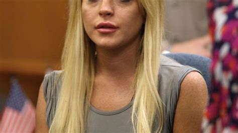 Lindsay Lohan Pourquoi Elle A Accept De Poser Full Frontal Pour Playboy