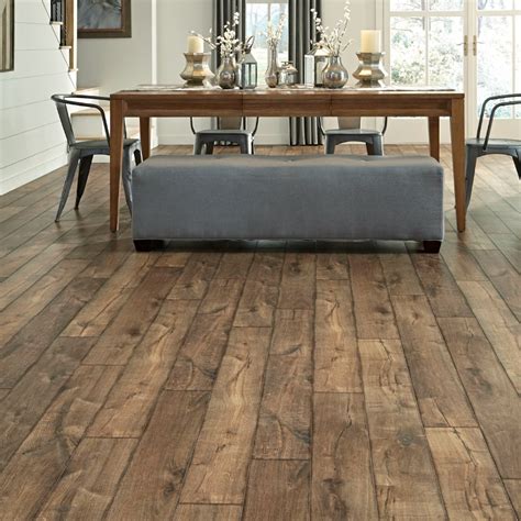 10mm Antique Farmhouse Hickory Laminate Flooring 626 In Wide X 5445
