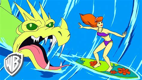 Scooby Doo She Sees Sea Monsters By The Sea Shore Youtube