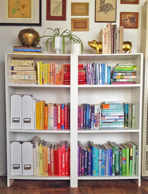 Kinda Pretty Great Organizing Bookshelves By Color