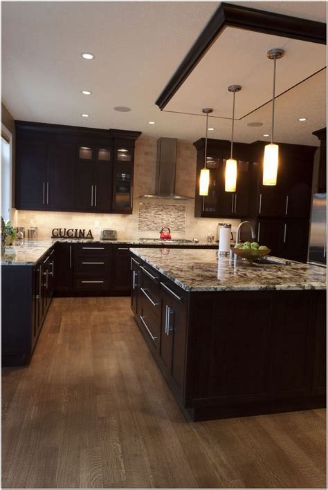 We've gathered all our best kitchens in one place—from country casual to sleek and modern. 92+ Inspiring Kitchen Remodeling Ideas, Costs, & Trends In 2020 1 - homeexalt