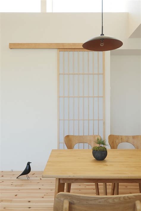 Our house in ohio has this same arrangement, by accident rather than design. Minimalist 778 Sq. Ft. Japanese Family Small House
