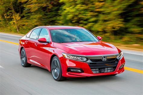 2020 Honda Accord Review Trims Specs And Price Carbuzz