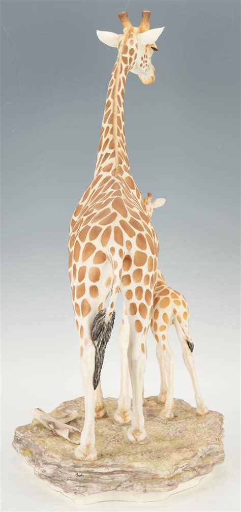 Lot 178 Boehm Mother And Calf Giraffe Porcelain Figure Case Auctions
