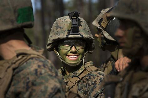 Dvids News First Female Marines Graduate Infantry Training