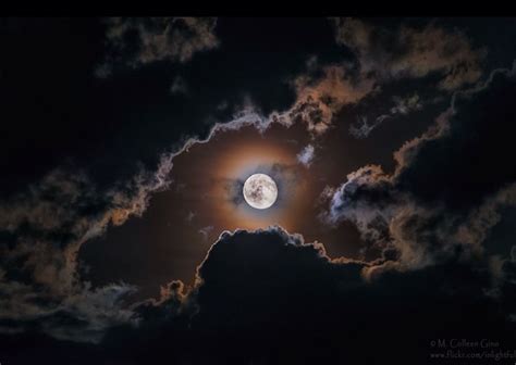Moon Over New Mexico Night Clouds Beautiful Moon Magical Images