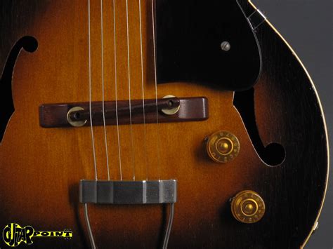 1952 Gibson ES 140 Sunburst 3 4 Vi52GiES140SBZ141616