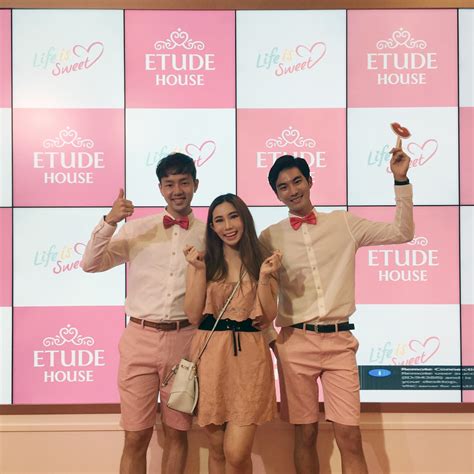 Etude house is a south korean make up colour cosmetics brand owned by amore pacific.the brand name 'étude' means 'study' in french. Get Your Very Own Customized Lipstick at Etude House's ...