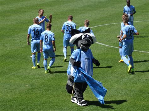 Pin von Kim Andreasen auf Fodbold - Tyskland