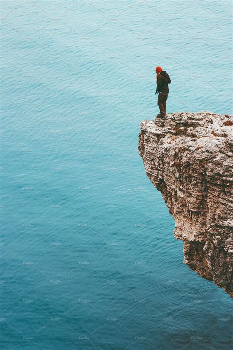 Traveler Standing On Cliff Edge High Quality People Images Creative