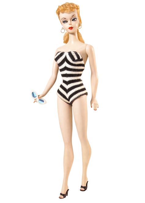 Barbie Turns 57 See How She S Evolved From 1959 To 2016 Teen Vogue