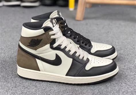 Fri, aug 13, 2021, 4:00pm edt Der Nike Air Jordan 1 Dark Mocha könnte schon bald droppen ...