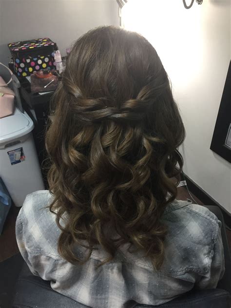 79 Gorgeous Half Up Half Down Curly Hair Styles For Prom For Short Hair
