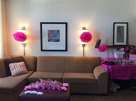 Decorating A Hotel Room For A Bridal Shower Or Bachelorette Party Bridalshower Bac