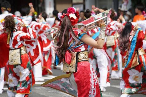 Japanese Performers Dancing In The Famous Yosakoi Festival Editorial
