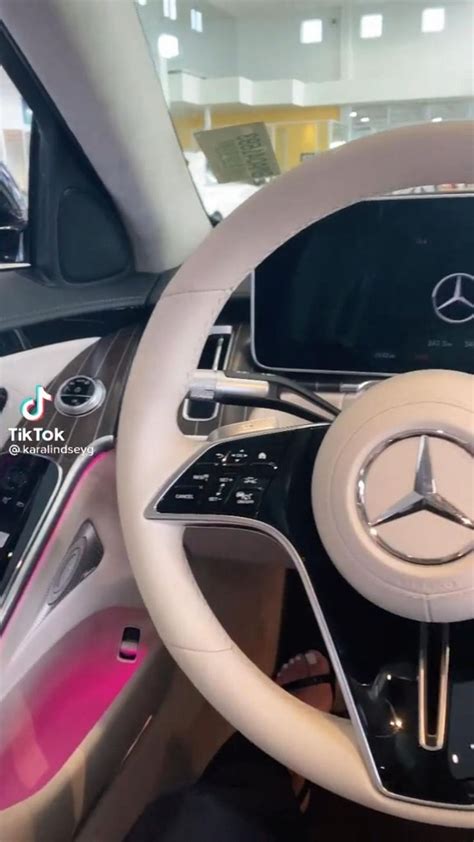 Mercedes Benz 🖤 Luxury Cars Dream Cars Car Interior Decor