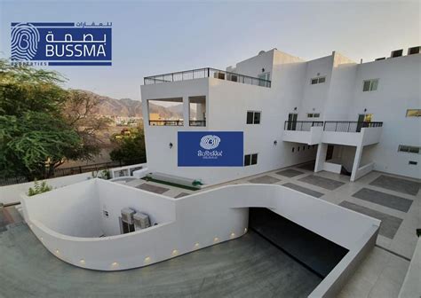 Brand New 5 Bedroom Villa For Rent In Madinat As Sultan Qaboos Muscat