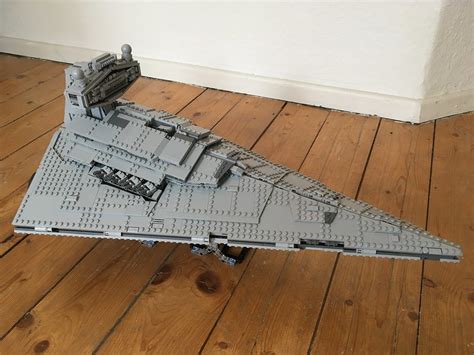 Illussion Lego Star Destroyer 75055 Size