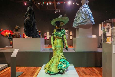 See Glinda And Elphabas Wicked Dresses In A New Exhibit At The McNay
