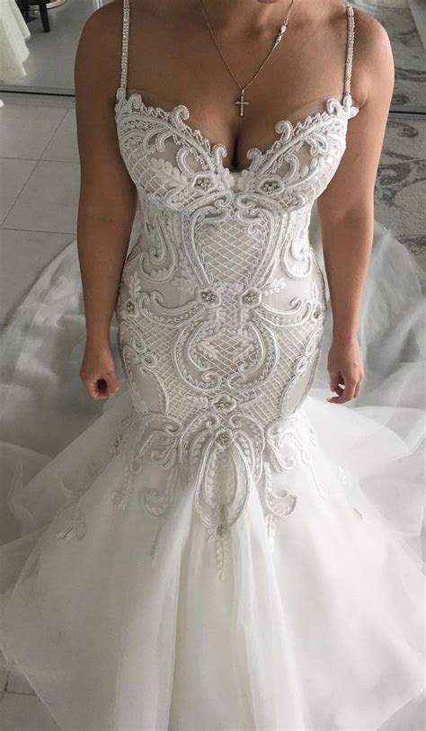 Stunning Wedding Dress With Amazing Details Wedding Dresses Stunning