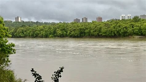 Rising Water On The North Saskatchewan River Ctv News