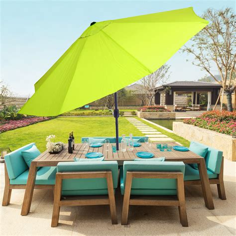 Patio Umbrella Shade With Easy Crank And Auto Tilt Outdoor Table