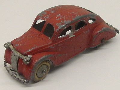 No.04638 with rubber tyres issued 1933. VINTAGE RARE 1935 ART DECO TOOTSIE TOY DOODLE BUG DIE CAST RED METAL CAR No 716 -- Antique Price ...