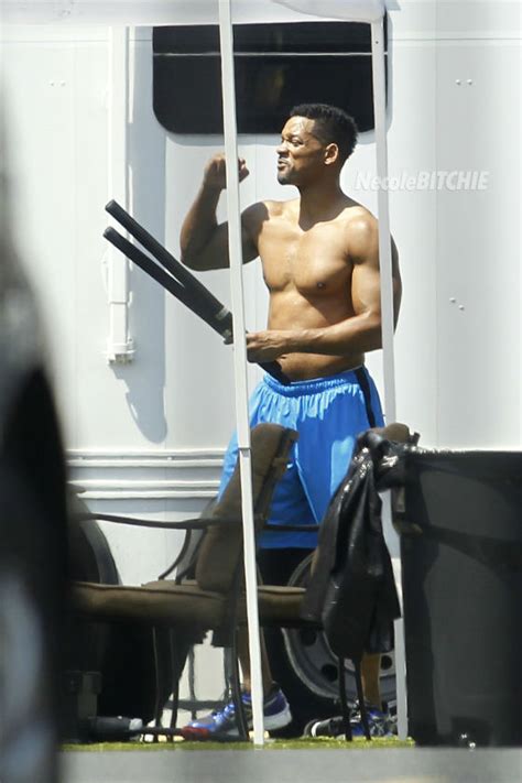 Will Smith Shirtless On The Set Of New Film Ohnotheydidnt LiveJournal