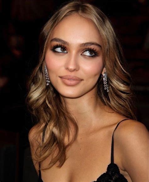 Lily Rose Depp Makeup Looks Going Out Makeup Natural Makeup