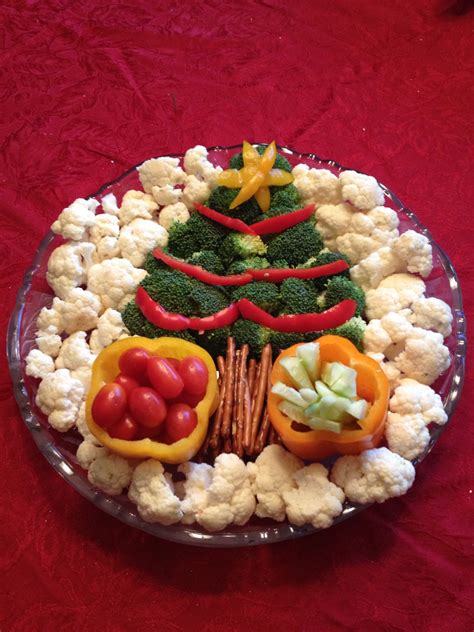 Children write the food from exercise 1 in the correct group, and add some more examples of food they eat at christmas (or on another special day) in their country. Christmas Vegetable Tray | Food/Recipes | Pinterest ...